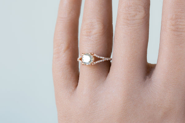 Minimal Recycled Diamond Florina Ring – S. Kind & Co