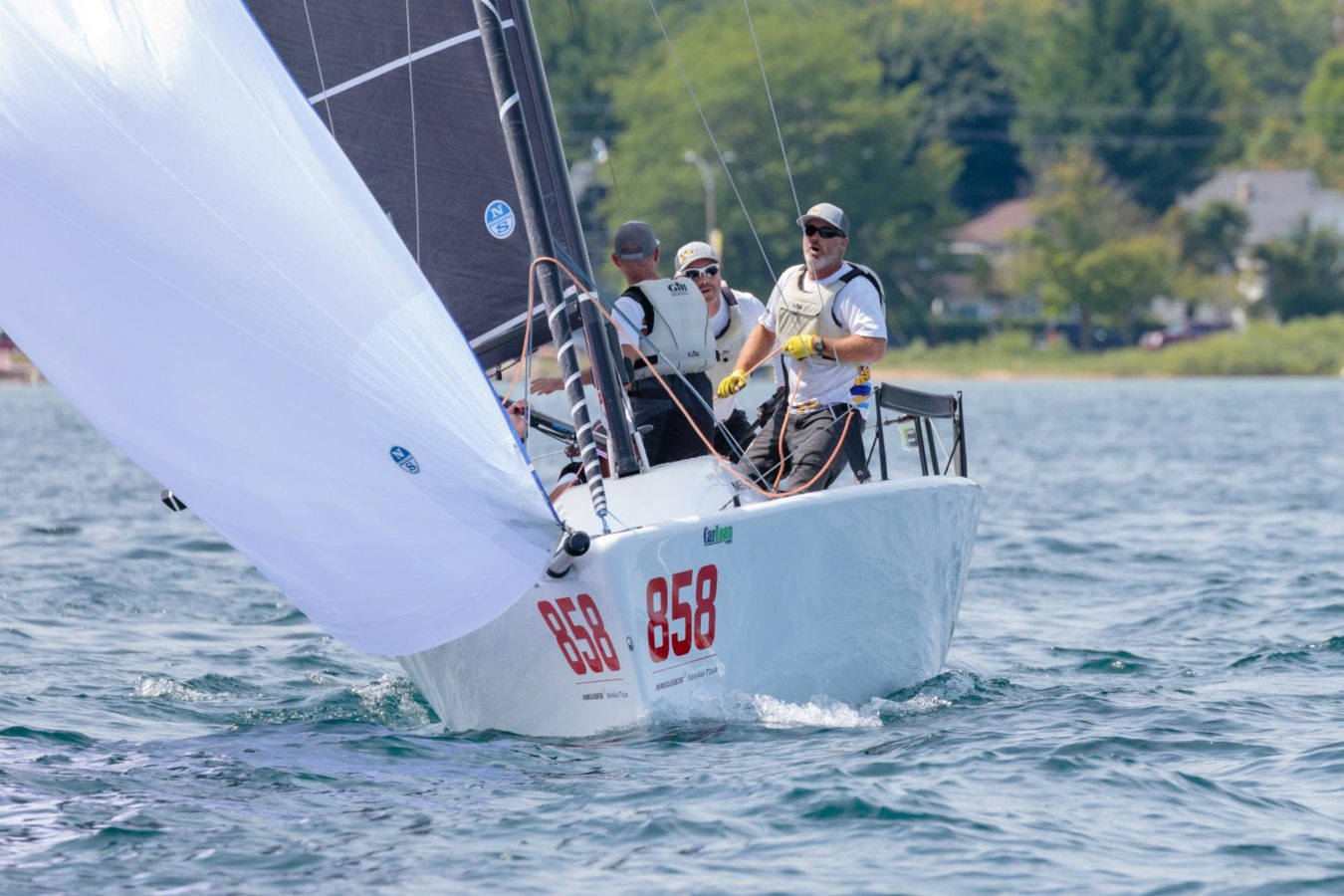 melges 24 sailing downwind