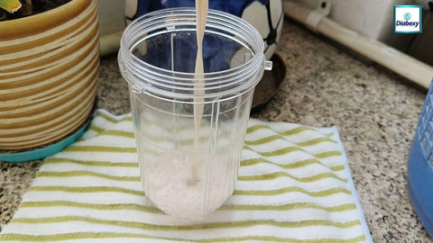 Take 200 ml of almond milk in a blender.