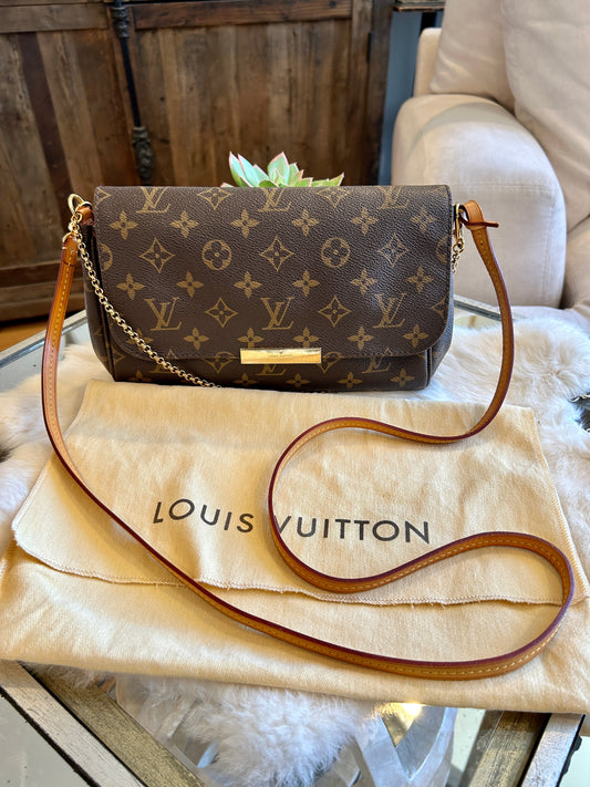 Louis Vuitton Favorite MM Crossbody Damier Ebene – Ascherman Home