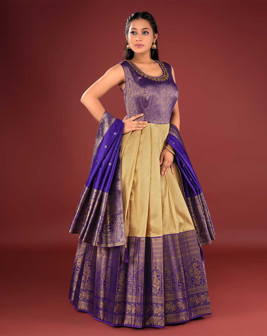 Beautiful Muslin Silk Hand Work Gown With Banarasi Dupatta Size 44” Xxl |  eBay