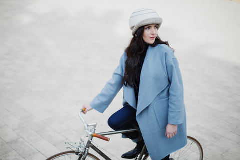 urban-cyclists-love-closca-helmet