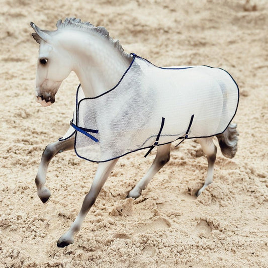 Velvet saddle pad tack kit for Breyer Traditional model horses (Scale 1:9)  – My Model Horse