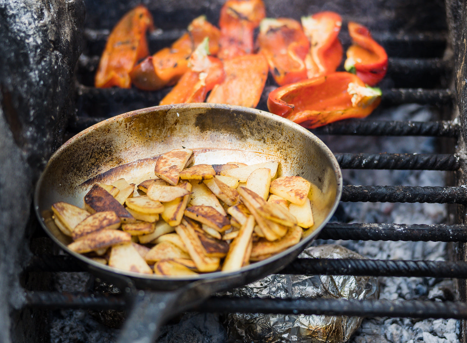 The Easiest Campfire Nachos - Fresh Off The Grid