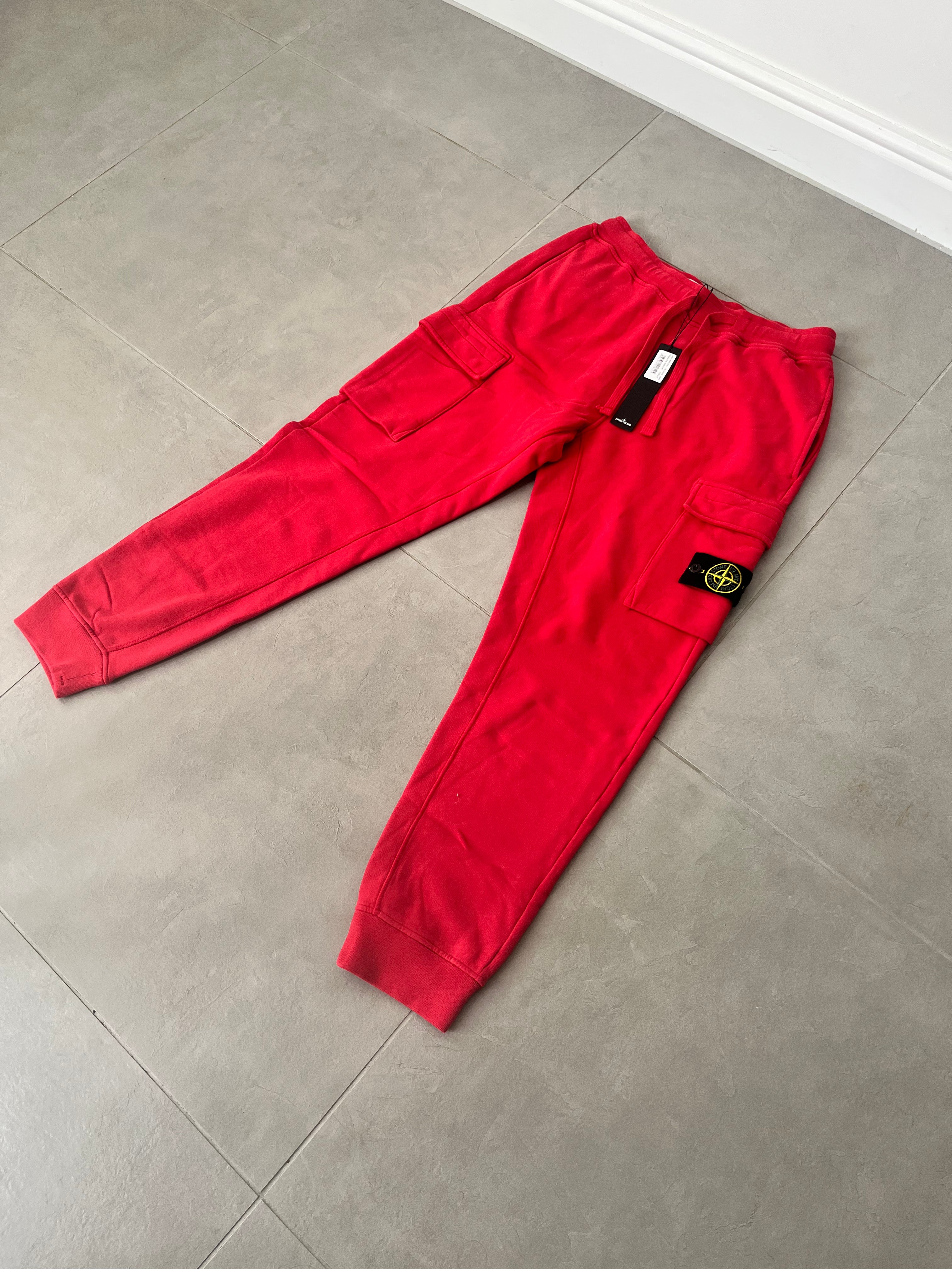 image of Stone Island Brushed Cotton Fleeced Bottoms Double Pocket (Red)