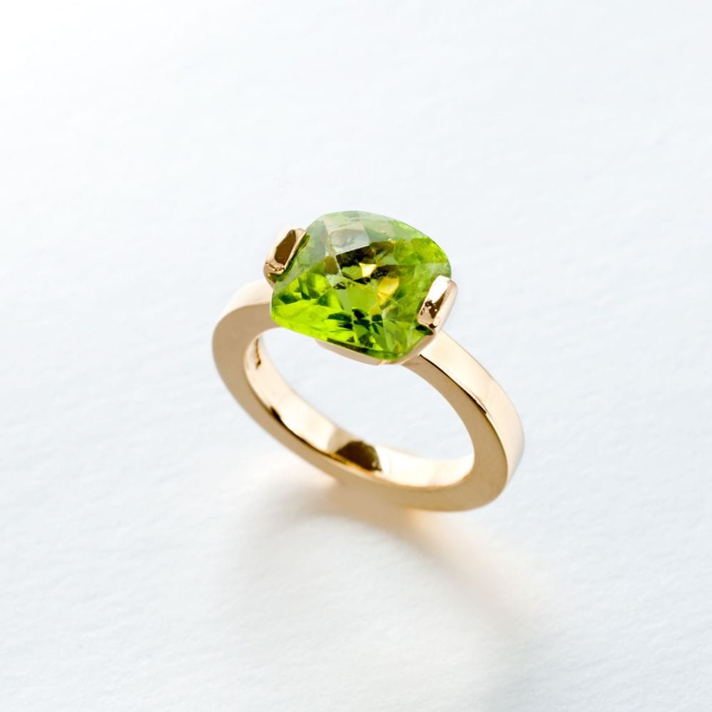 Beautiful ring from the Sarah May Jewellery 'Juicy Jewel' collection, featuring a large peridot gemstone and a yellow gold ring.