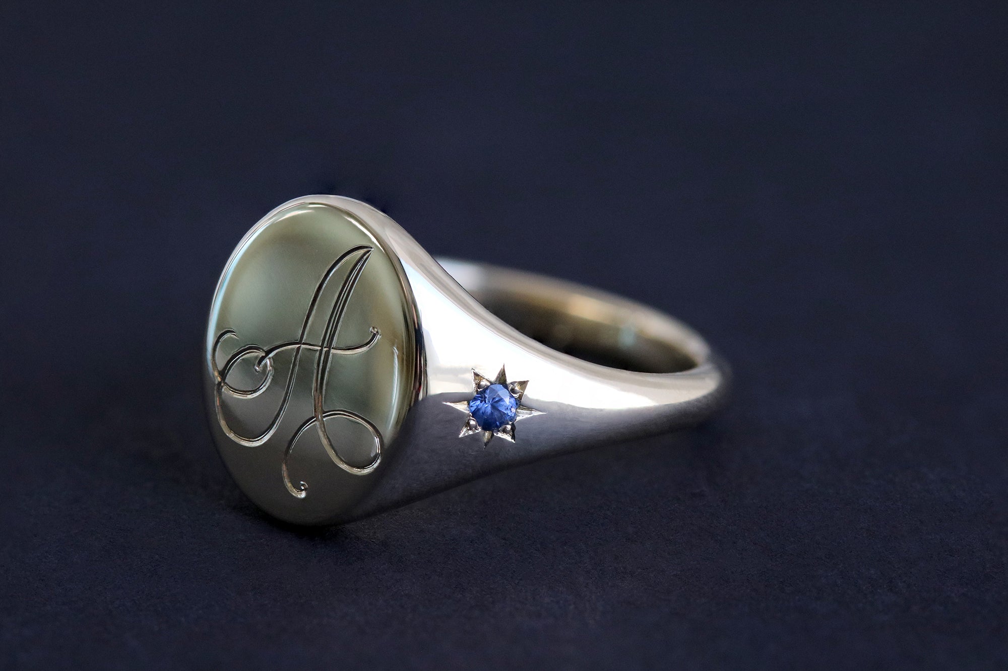 sapphire signet ring