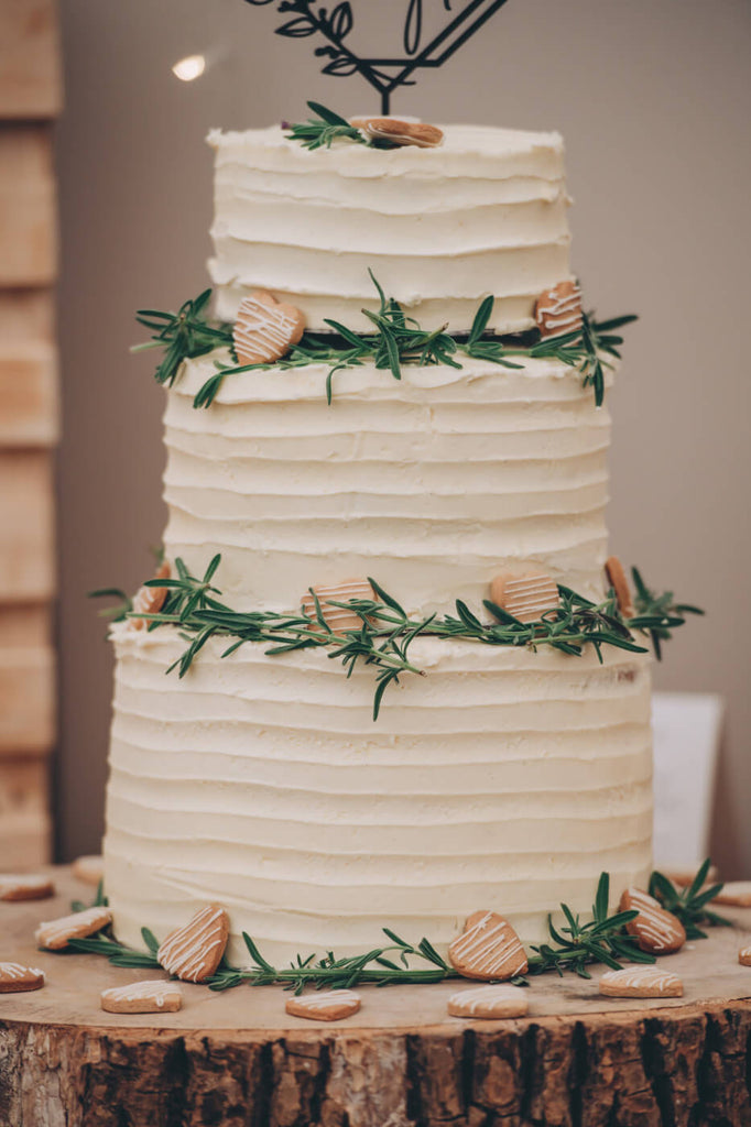 3 tier butter icing wedding cake