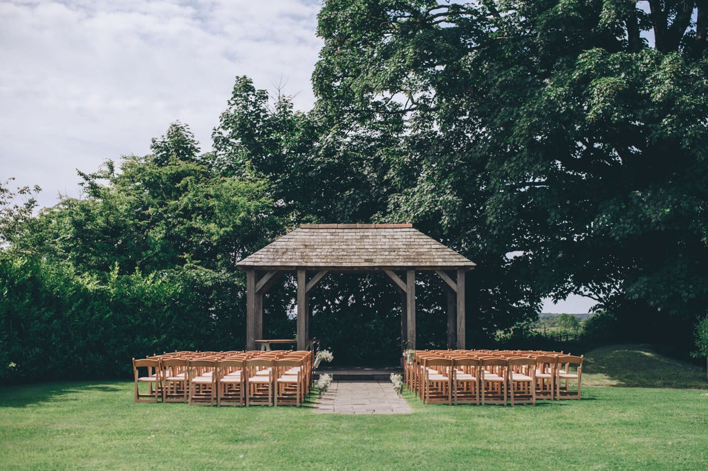 Arbour Trevenna outdoor ceremony