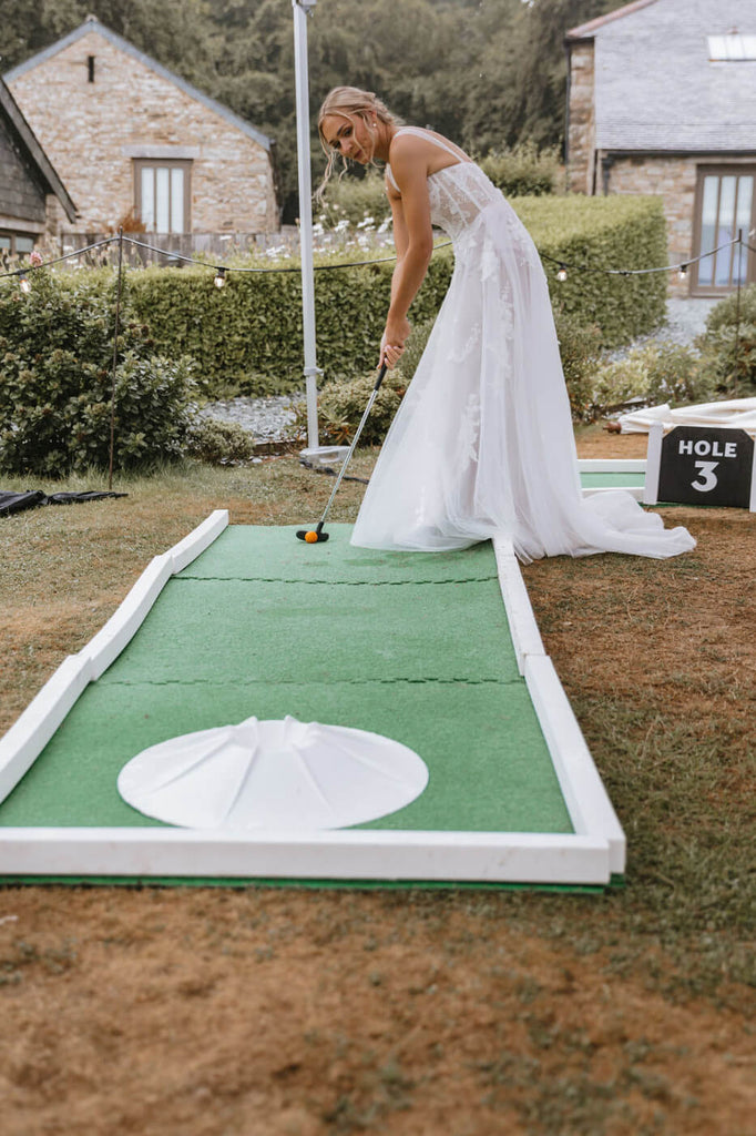 Leah_Adam Wedding_golf