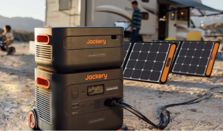 The Advantages of Jackery Solar Generator