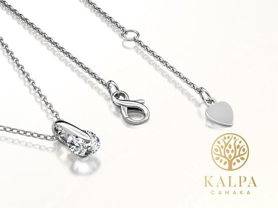 Yolora Dames Ketting met Hanger - Kalpa Camaka Kristal - Zilverkleurig - 18K Witgoud Verguld - Vrouwen Collier Zilver - Sieraden - Halsketting - Luxe Giftbox - Geschenkdoos - Cadeau doos - Exclusieve Geschenkverpakking - Mooie Cadeauverpakking - 4e19da8f-2a94-4b10-a6dd-fdacd86e63b9