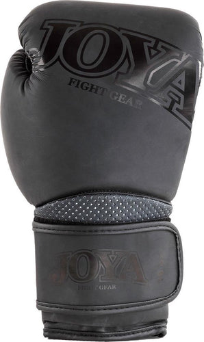 Joya Kickbokshandschoenen - Metal - PU - Zwart - 14 oz - 4e700d9705fd987deed62b5f303bf577106caee4_Enriched_product_image_75afd5d6-0530-4c44-b775-aafd74e5ff9f