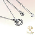 Yolora Dames Ketting met Ronde Hanger - Kalpa Camaka Kristal - Zilverkleurig - 18K Witgoud Verguld - Vrouwen Collier Zilver - Sieraden - Halsketting - Luxe Giftbox - Geschenkdoos - Cadeau doos - Exclusieve Geschenkverpakking - Mooie Cadeauverpakking - 79afa17d59726fb523324b1021f14184c879af39_Enriched_product_image_14bf8e67-4435-4a5f-afee-9638bc50d3c6