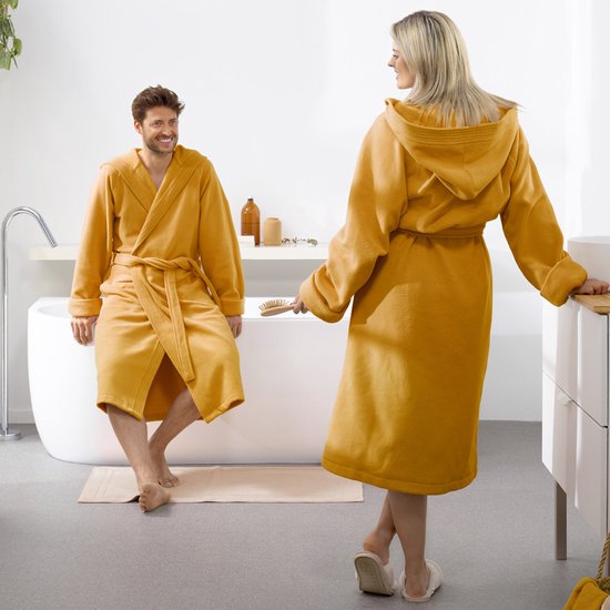Moodit Badjas Reese, Sunshine geel - L - Unisex - Katoen/Polyester - 94032e4293501590f5ce84e6fff0421aa5fc4aac_Enriched_product_image_659b0c7a-9a60-45c4-a2fc-ead7cb2885d4