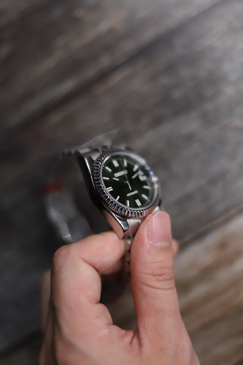 Seiko Datejust 40mm - Green Dial - – Vigil Time