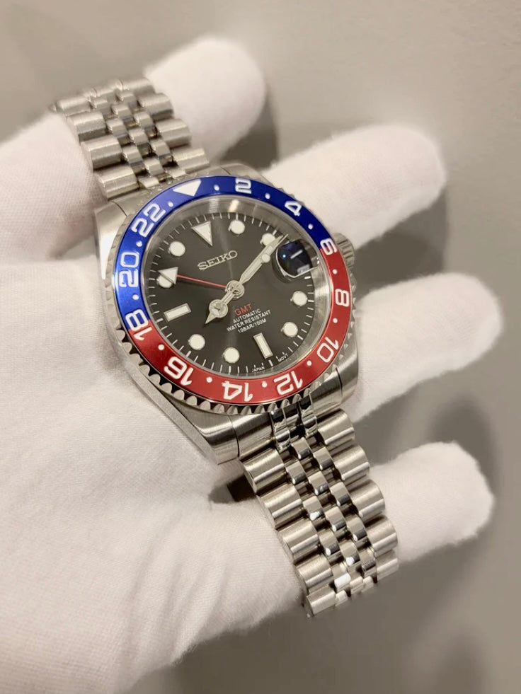 Seiko GMT Pepsi - Sunburst Dial - 40mm – Vigil Time