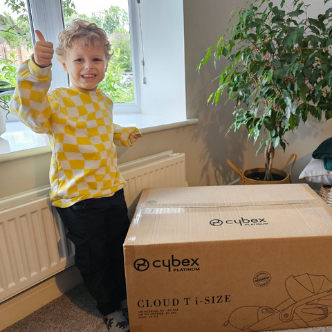 CYBEX Cloud T i-Size Car Seat at Natural Baby Shower
