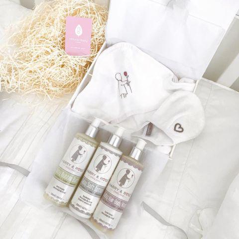 Parent Approved Review = Harry & Rose Natural Baby Shower Gift Set