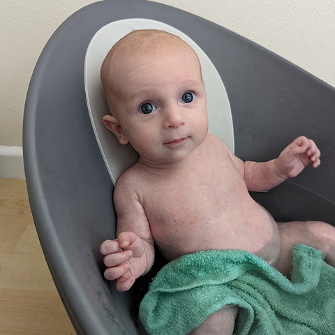 Shnuggle bath review