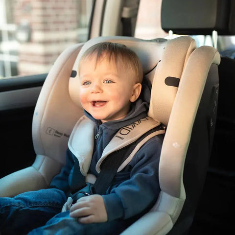 Axkid car seat