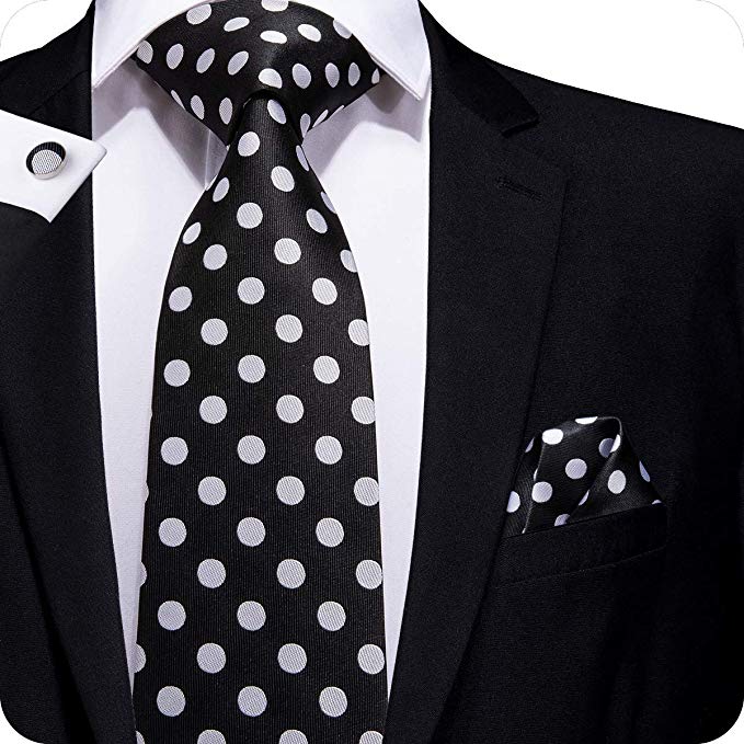 polka dot tie