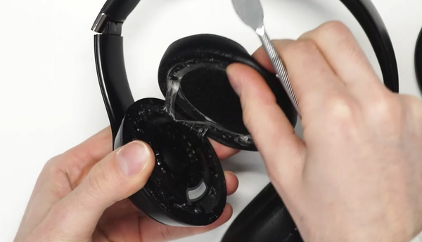 How to Replace the Ear Pads on Beats 