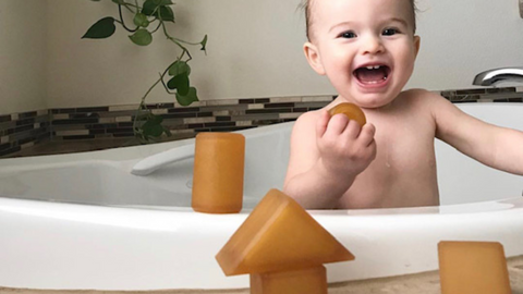 Safe Bath Toys for baby