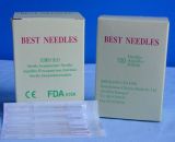 בתמונה יש שתי קופסאות ממותג 'BEST NEEDLES', כל אחת מכילה 5 מזרקים. הקופסאות באותו עיצוב, צהובות עם טקסט ורוד, מאושרות FDA ומסומנות CE.