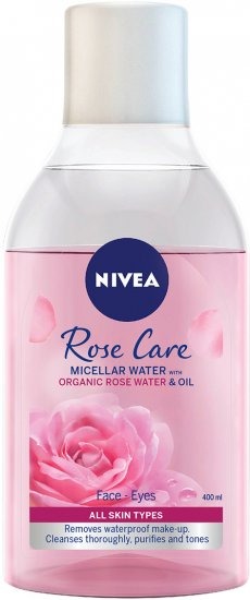 מים מיסלריים של NIVEA, בגוון ורדרד בבקבוק שקוף עם כובע לבן, מספקים ניקוי יסודי והסרת איפור לעור קורן ולח.