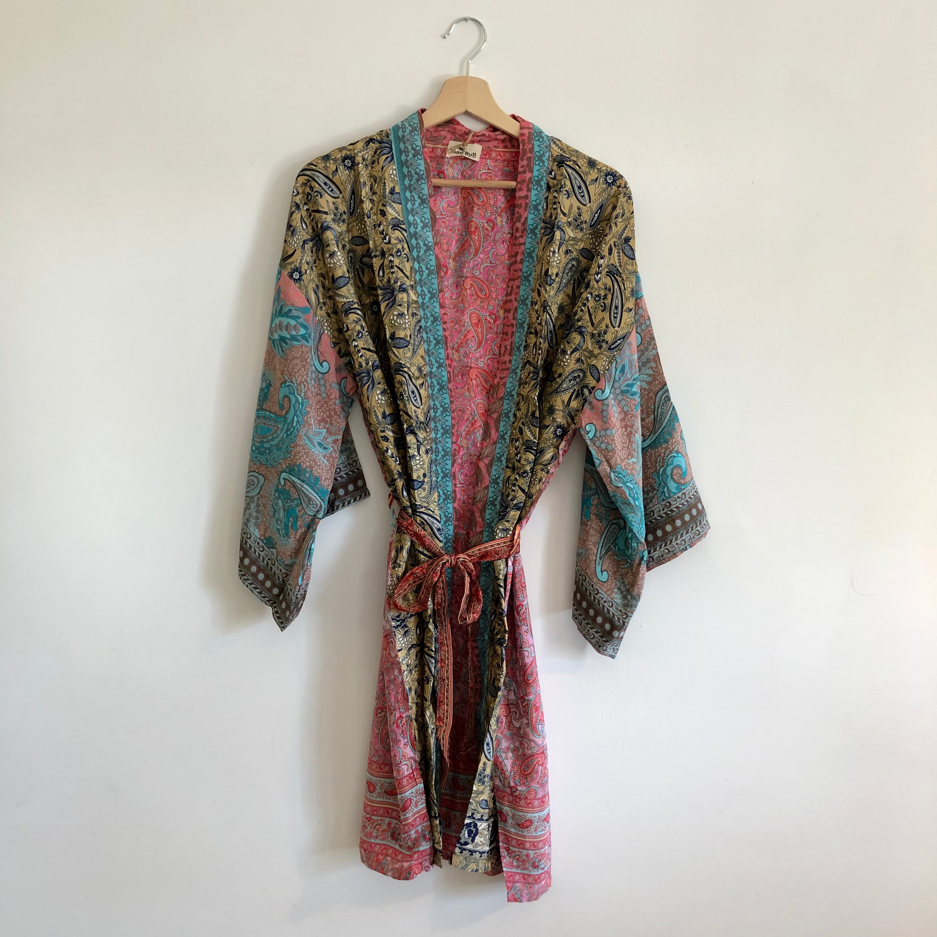 Kimono Patrícia – Nodo Sur