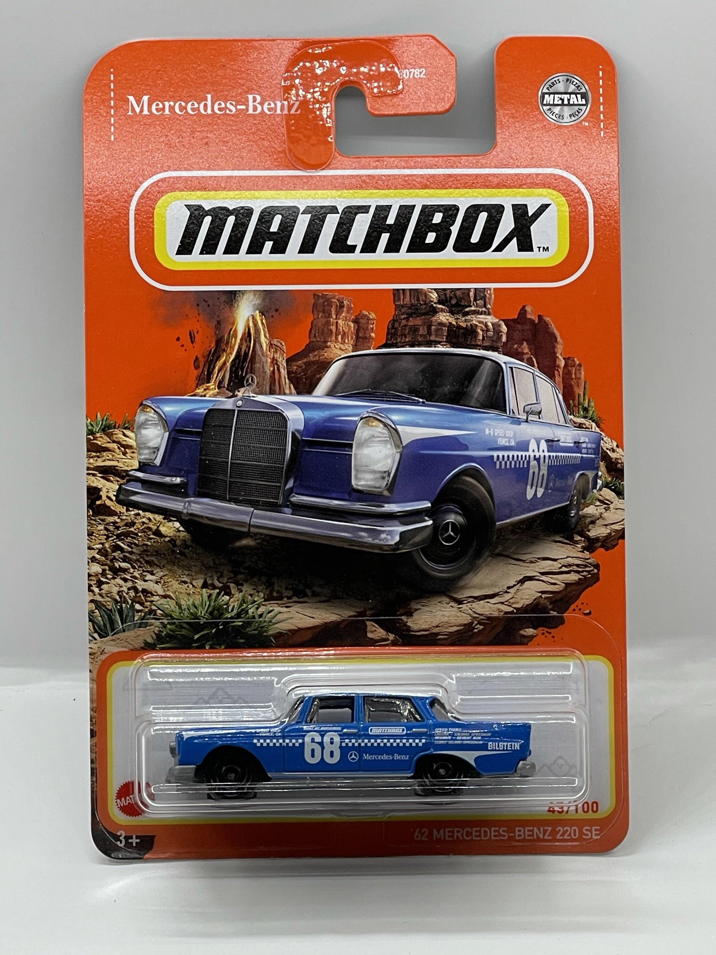 Matchbox 62 Mercedes-Benz 220 SE