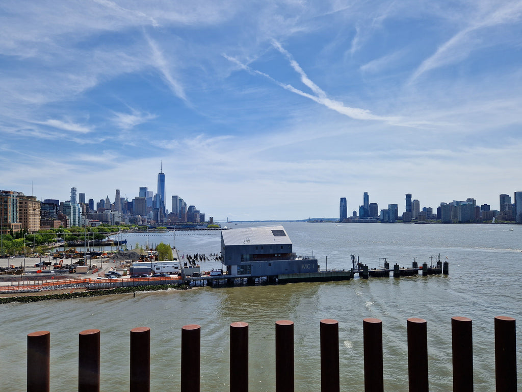 Views-of-Downtown-Manhattan-from-Little-Island-photo-South-Island-Art