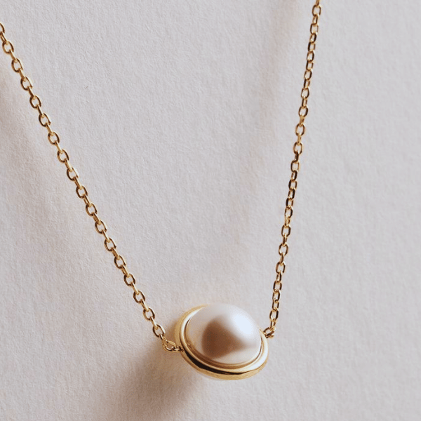 How to Choose the Perfect Gold Pearl Necklace?