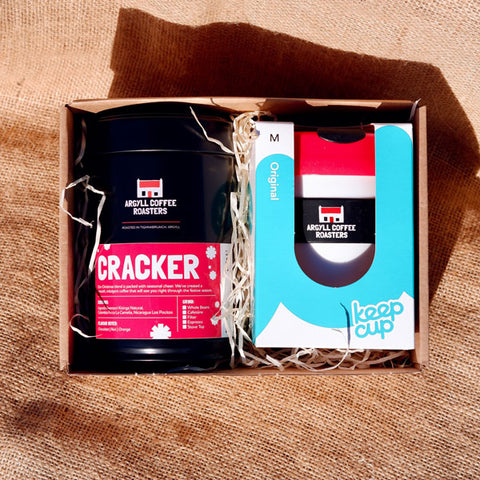 Festive Coffee bundle Keepcup and Cracker