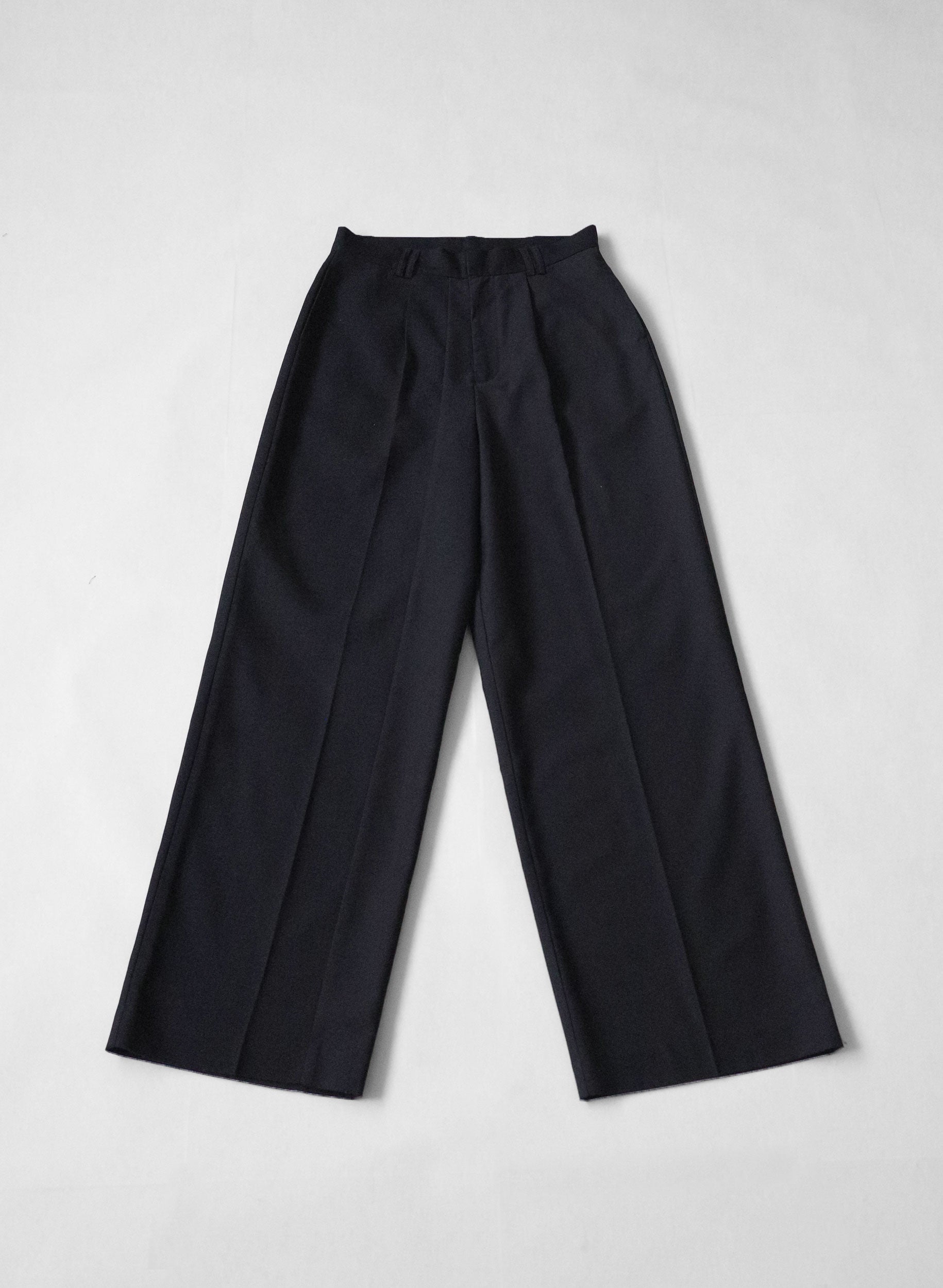 OWNth(オンス) アシメデザインタックパンツ レディースファッション