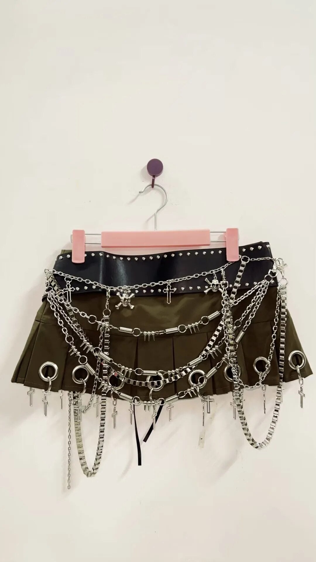 Micro Mini Pleated Belted Chain Skirt - Image 3