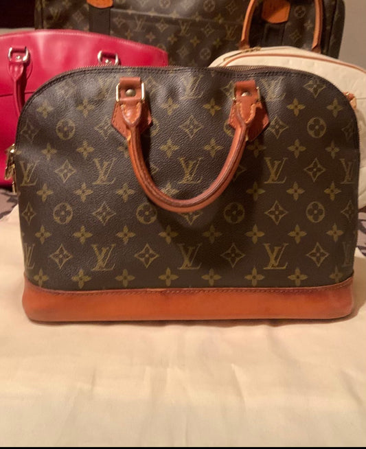 Louis Vuitton Catalina BB Monogram Vernis – Bag Addictions