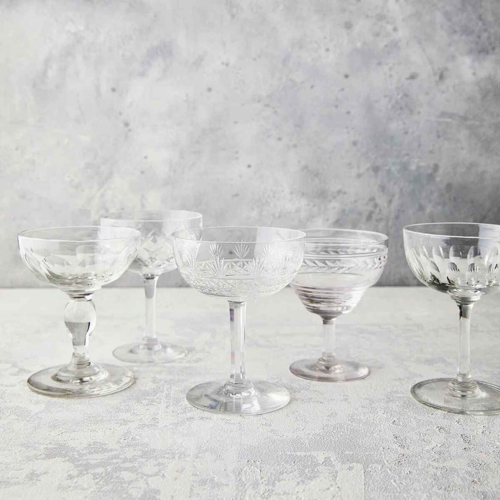 VINTAGE CHAMPAGNE COUPE GLASS