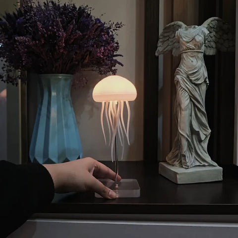 Smart Meduza – Ambijentalna Jellyfish Lampa