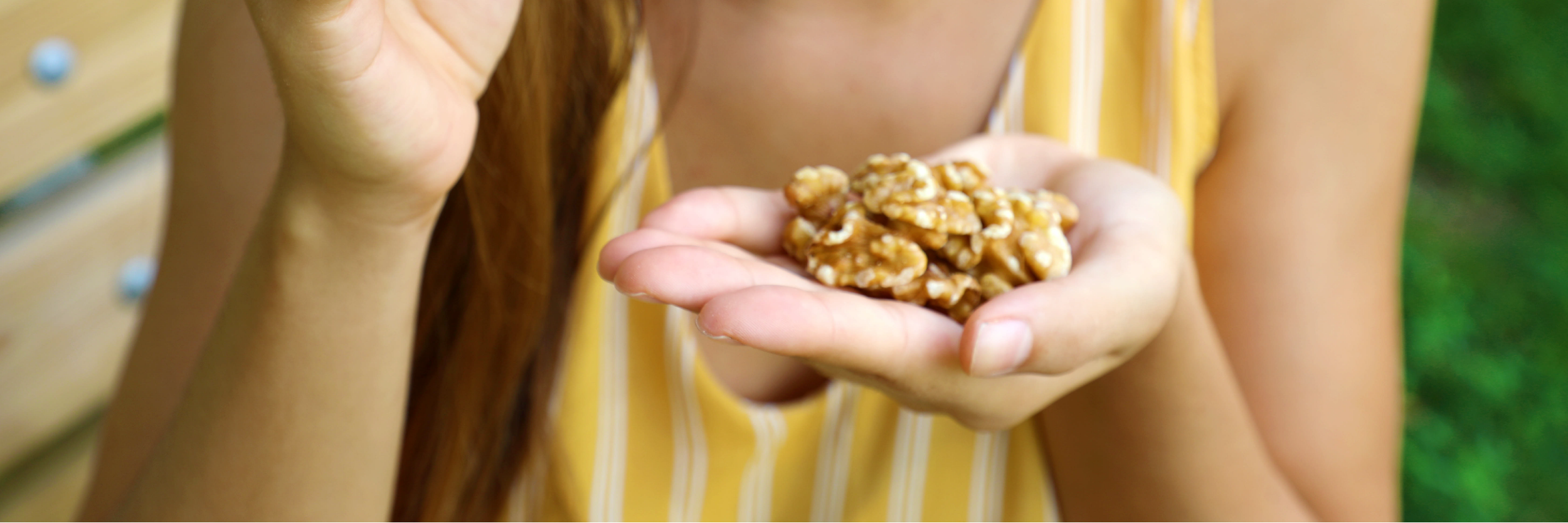 Mixed nuts can be additive and portion control is important which is about a handful amount for daily intake.