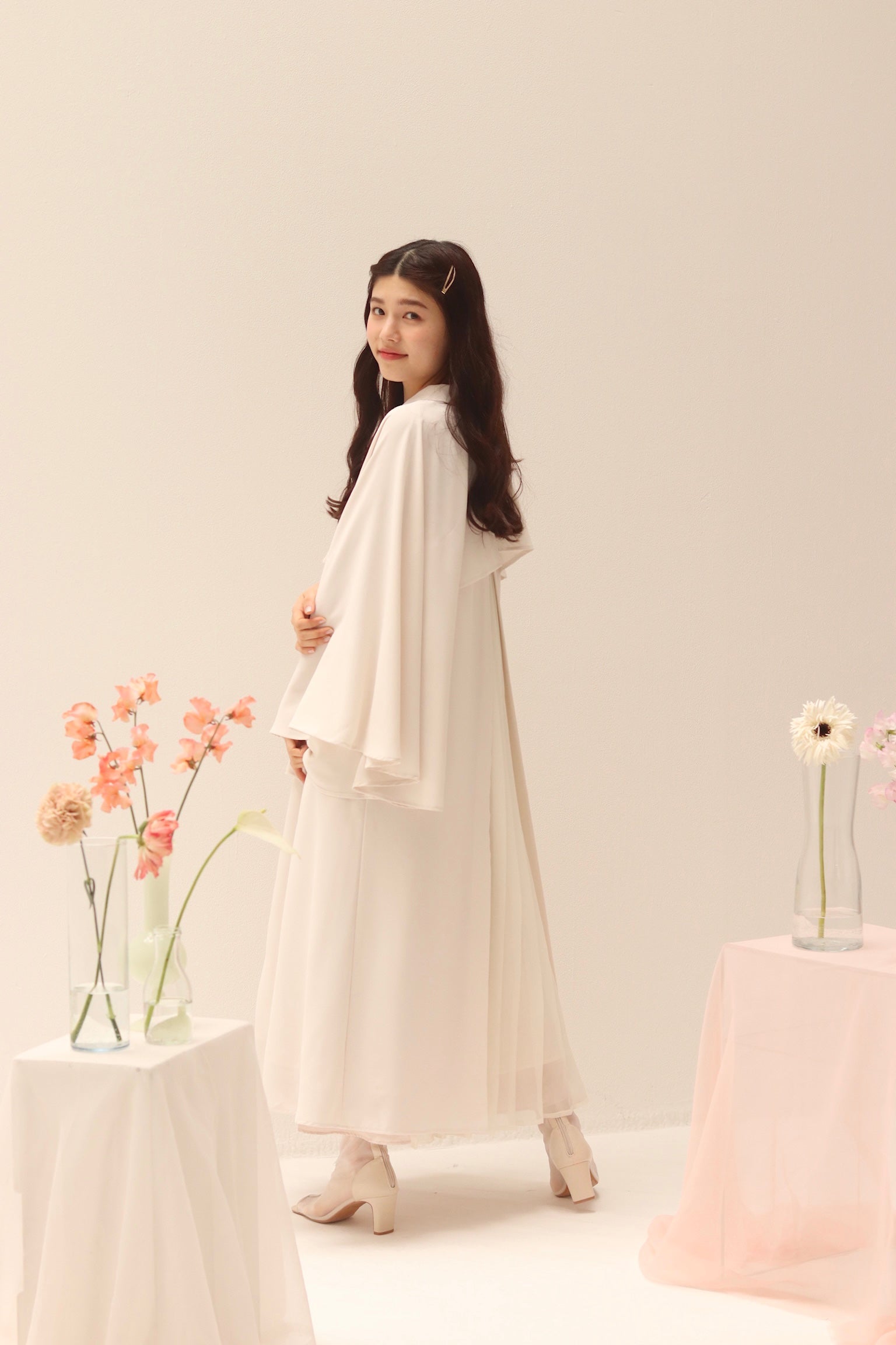 muguet ミュゲ back pleats angel trench coat - アウター