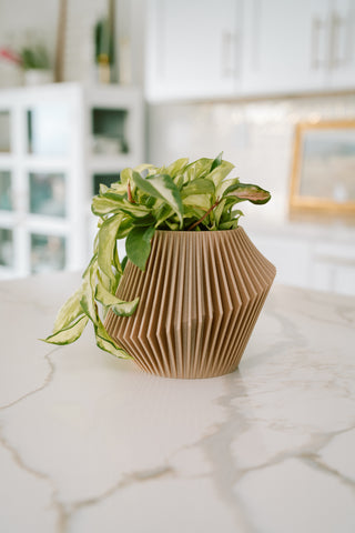 Beige decor pot "DISC" by Woodland Pulse