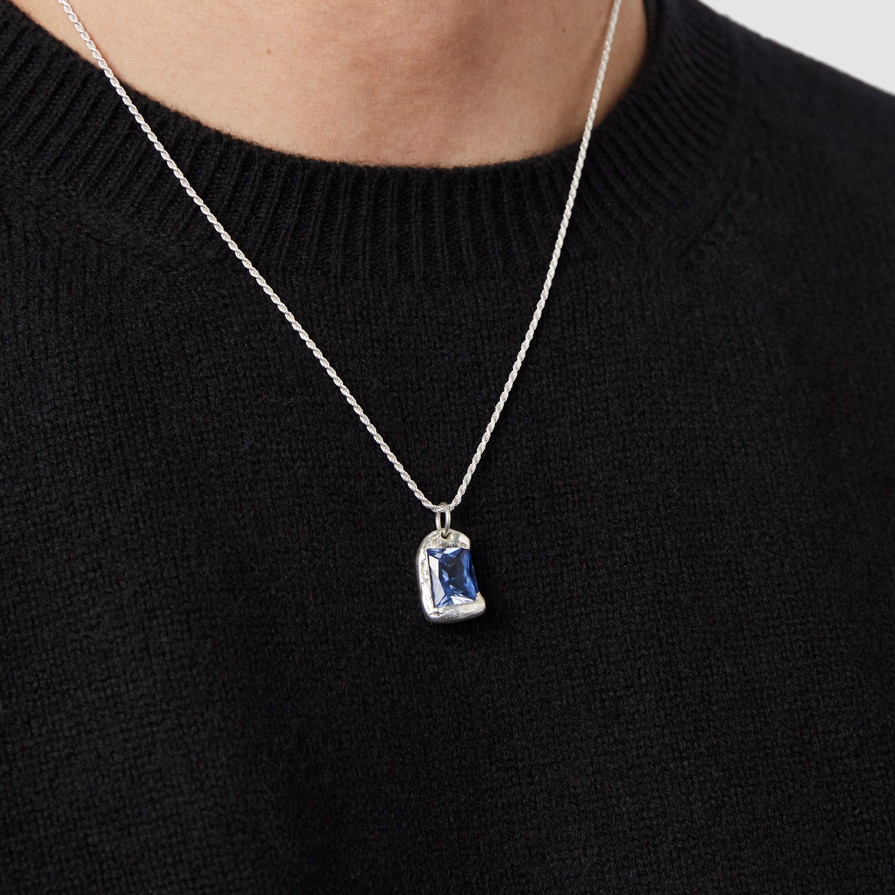 2022新入荷 Bleue Burnham The Rose Pendant ペンダントトップ