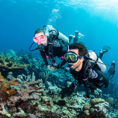diving masks underwater