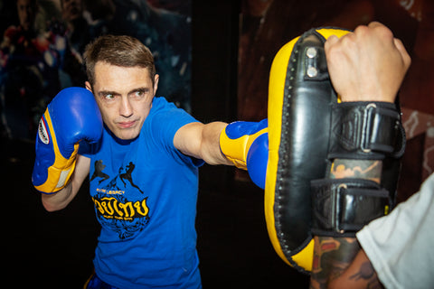 A photo of Damien Trainor demonstrating Muay Thai Training and World Class Striking