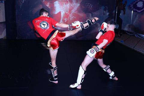 how to fight with advanced Kickboxing Drills from Mick Crossland and his fighters