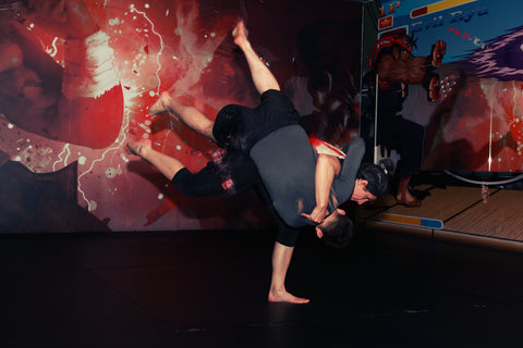 A photo of Sophie Cox demonstrating No Gi Judo for BJJ and MMA