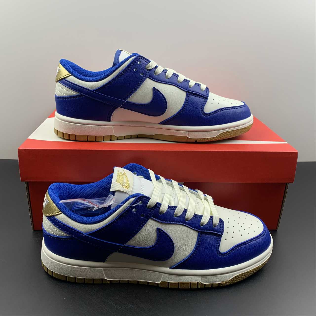 nike dunk low kansas city royals