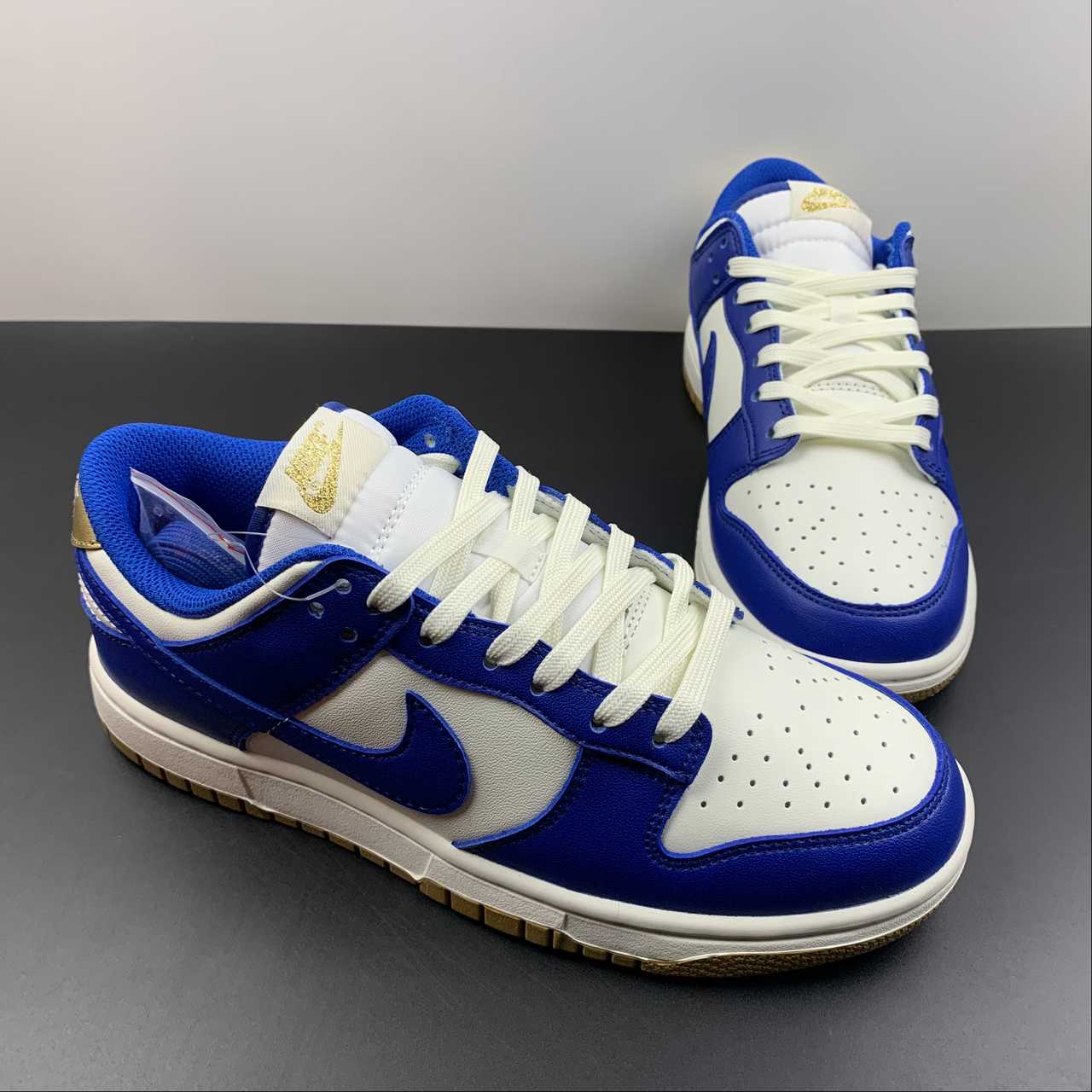 nike dunk low kansas city royals